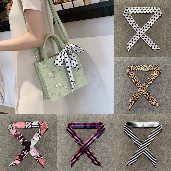 2019 new small long skinny scarves handle bag scarf brand silk scarf for women fashion head wraps bag decoration dropshipp
2019 new small long skinny scarves handle bag scarf brand silk scarf for women fashion head wraps bag decoration dropshipp