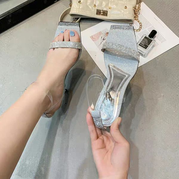 2020 summer lady sandals fashion square toe with rhinestone ankle strap high heels women shoes, Black
2020 summer lady sandals fashion square toe with rhinestone ankle strap high heels women shoes, Black