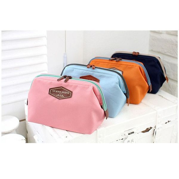 multifunctional fashion cotton portable cute cotton wash bag steel frame cosmetic bag
multifunctional fashion cotton portable cute cotton wash bag steel frame cosmetic bag