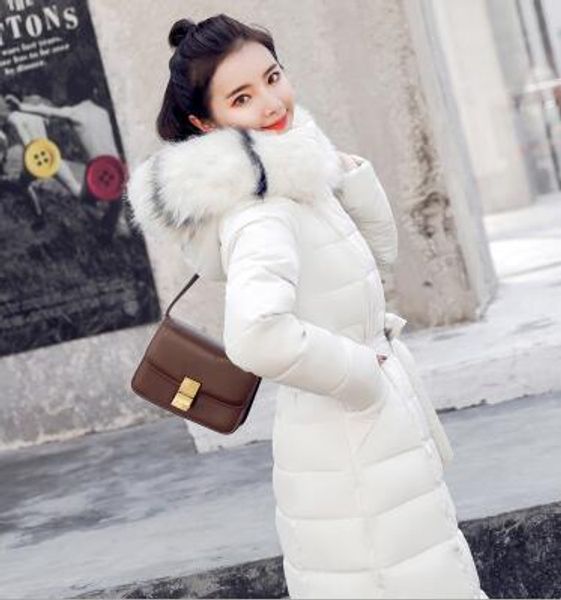 wholesale fashion cotton women plus long over the knee color fur collar slim down jacket, Black
wholesale fashion cotton women plus long over the knee color fur collar slim down jacket, Black
