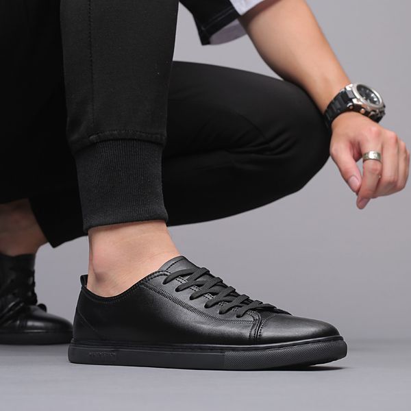 man genuine leather casual sneakers outdoor men shoes lace up flats men casual shoes black fashion for a4
man genuine leather casual sneakers outdoor men shoes lace up flats men casual shoes black fashion for a4