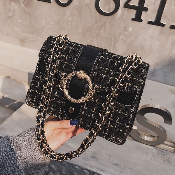classic designer lady's handbag lady's one shoulder bag high capacity lady's purse handbag fashion tassel bag
classic designer lady's handbag lady's one shoulder bag high capacity lady's purse handbag fashion tassel bag