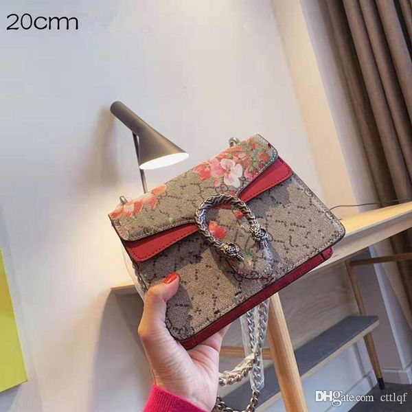the new 2019 geranium dionysian chain clamshell packages in ms single genuine leather brown handbag shoulder bucket bags woman
the new 2019 geranium dionysian chain clamshell packages in ms single genuine leather brown handbag shoulder bucket bags woman