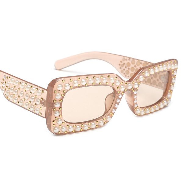 new arrivals explosion models factory direct cross-border trade square sunglasses female diamond sunglasses europe street beat box ship, White;black
new arrivals explosion models factory direct cross-border trade square sunglasses female diamond sunglasses europe street beat box ship, White;black