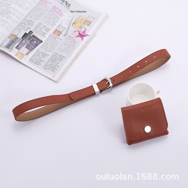 simple and elegant women's leather waist casual mini mobile small phone bag running bagphone running bagwaist bag pu belt, Black;brown
simple and elegant women's leather waist casual mini mobile small phone bag running bagphone running bagwaist bag pu belt, Black;brown