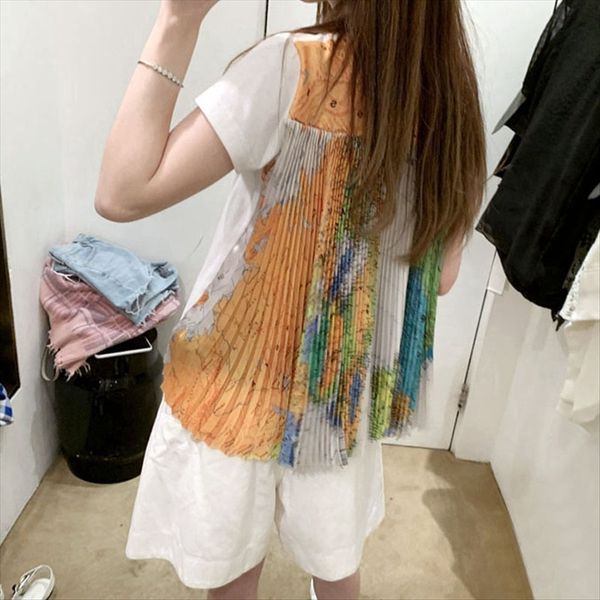 niche 2020 round collar loose leisure back pleated world printed cotton t-shirt female t-shirt pullover pullover, White
niche 2020 round collar loose leisure back pleated world printed cotton t-shirt female t-shirt pullover pullover, White