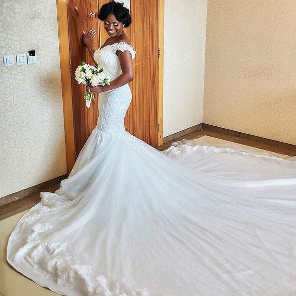 long trail mermaid wedding dresses off shoulder cap sleeve lace tulle trumpet african bridal gowns 2020 vestido de noiva, White
long trail mermaid wedding dresses off shoulder cap sleeve lace tulle trumpet african bridal gowns 2020 vestido de noiva, White