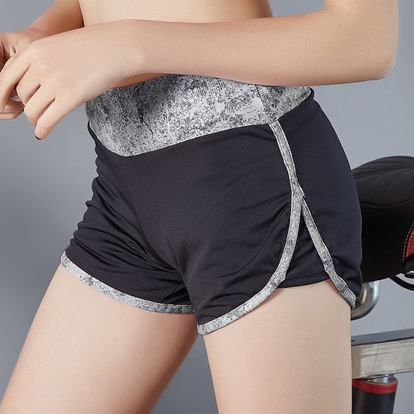 yoga bottoming pants double-layer liner sports shorts printed fitness anti-glare leisure sports pants, White;red
yoga bottoming pants double-layer liner sports shorts printed fitness anti-glare leisure sports pants, White;red