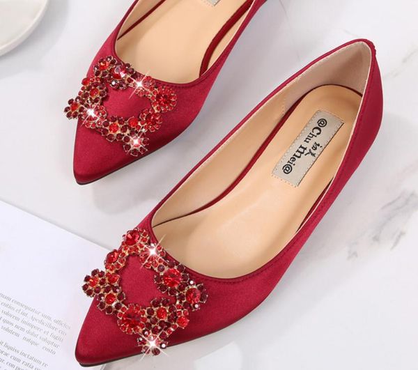 2019 water drill women's shoes in spring and autumn with new style silk and satin flat bottom and coarse heel 5.5cm, Black
2019 water drill women's shoes in spring and autumn with new style silk and satin flat bottom and coarse heel 5.5cm, Black