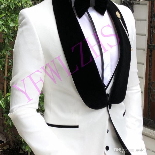 handsome groomsmen shawl lapel groom tuxedos mens wedding dress man jacket blazer prom dinner 3 piece suit(jacket+pants+tie+vest) b239, Black;gray
handsome groomsmen shawl lapel groom tuxedos mens wedding dress man jacket blazer prom dinner 3 piece suit(jacket+pants+tie+vest) b239, Black;gray