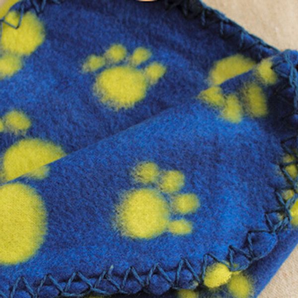 heypet coral fleece dog cat bed pet blanket soft plush puppy mat winter warm for small medium large dogs cats blanket
heypet coral fleece dog cat bed pet blanket soft plush puppy mat winter warm for small medium large dogs cats blanket
