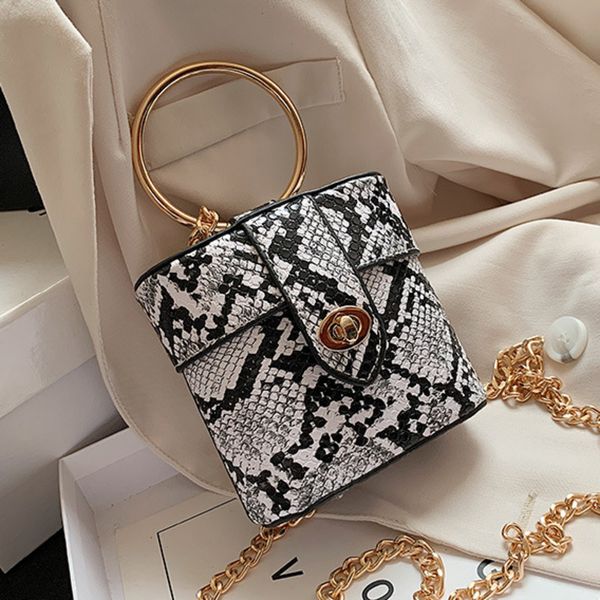 female serpentine pu leather crossbody bag for women 2020 tote shoulder messenger bag ladies hand sling handbags
female serpentine pu leather crossbody bag for women 2020 tote shoulder messenger bag ladies hand sling handbags