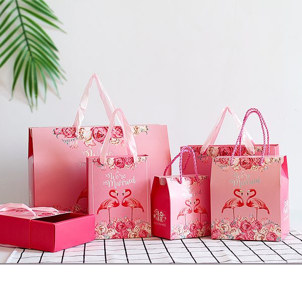 creative european style flamingo candy box marriage candy gift box ins souvenir gift wedding supplies wholesale
creative european style flamingo candy box marriage candy gift box ins souvenir gift wedding supplies wholesale