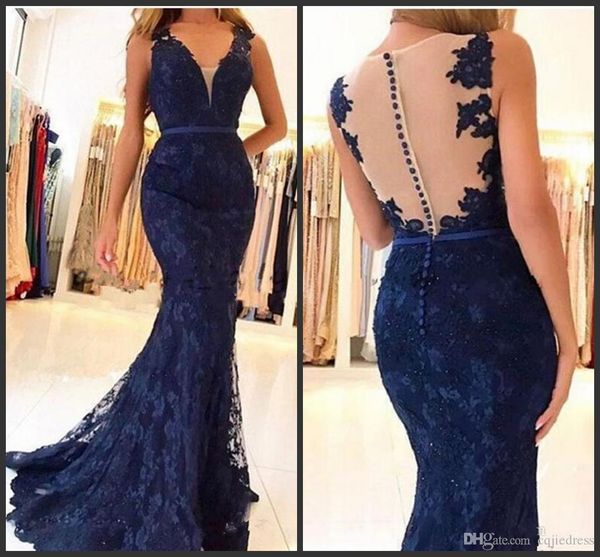 2019 new elegant dark navy lace mermaid prom dresses sleeveless beaded appliques vestido de festa long evening pageant party gowns, Black;red
2019 new elegant dark navy lace mermaid prom dresses sleeveless beaded appliques vestido de festa long evening pageant party gowns, Black;red