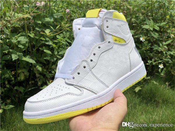2019 authentic 1 high og first class flight white dynamic yellow 1s black 555088-170 men outdoor shoes sneakers with box
2019 authentic 1 high og first class flight white dynamic yellow 1s black 555088-170 men outdoor shoes sneakers with box