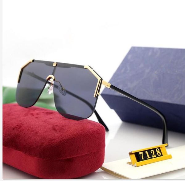 2020 new natural wood full frame diamond glasses with box sunglasses the entire frame is wrapped in diamonds with box, Black
2020 new natural wood full frame diamond glasses with box sunglasses the entire frame is wrapped in diamonds with box, Black