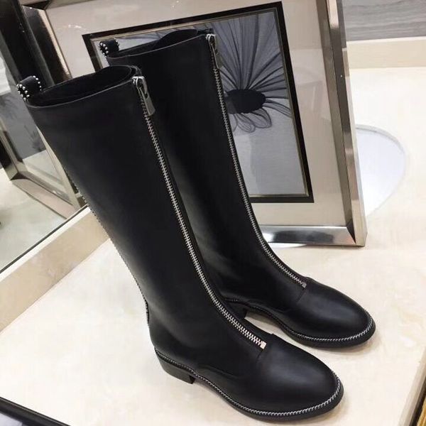 wholesale-new autumn and winter women martin boots luxury flat heel knee high long boots ladies black motorcycle boots size 35-40
wholesale-new autumn and winter women martin boots luxury flat heel knee high long boots ladies black motorcycle boots size 35-40