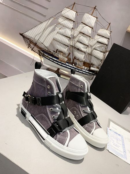 classic canvas oblique man casual shoes for women fashion lace up white designer sneaker 35-45, Black
classic canvas oblique man casual shoes for women fashion lace up white designer sneaker 35-45, Black