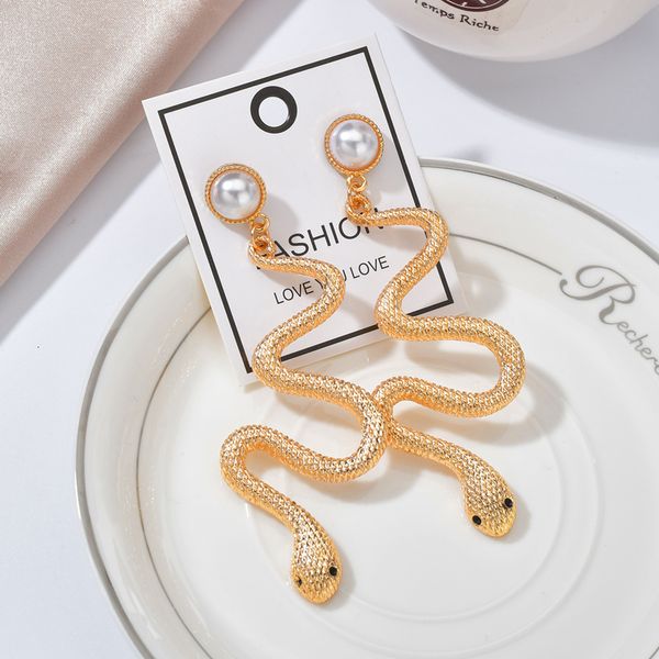 chic gold color metal snake drop earringsfor women exaggerated long serpentine snake animal dangle earrings bijoux oorbellen, Silver
chic gold color metal snake drop earringsfor women exaggerated long serpentine snake animal dangle earrings bijoux oorbellen, Silver