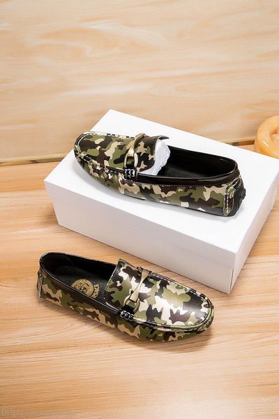 with box wave inertia solid grey men casual shoes sneakers wan1, Black;red
with box wave inertia solid grey men casual shoes sneakers wan1, Black;red