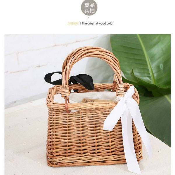2020 new portable small square bag hand-woven casual messenger female bag square rattan
2020 new portable small square bag hand-woven casual messenger female bag square rattan