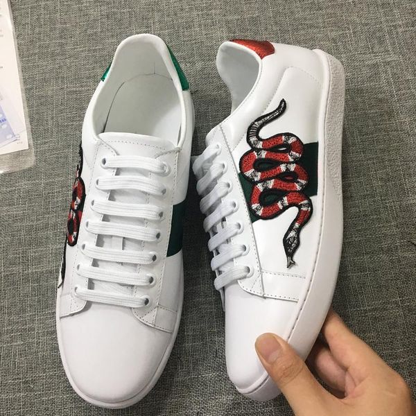 f916 2019 designer mens shoes men's and women's casual shoes embroidered white shoes of bees and snakes ing, Black
f916 2019 designer mens shoes men's and women's casual shoes embroidered white shoes of bees and snakes ing, Black