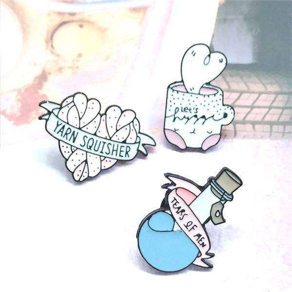 men's tears jar heart shape weave personality creative brooch cartoon special tide new lapel denim badge, Gray
men's tears jar heart shape weave personality creative brooch cartoon special tide new lapel denim badge, Gray