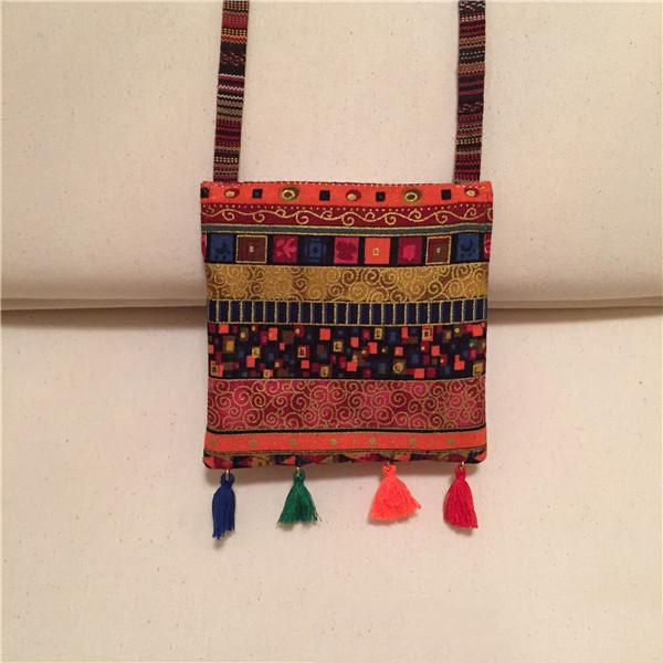 new kids girls vintage nation floral bags baby girl crossing tassels hangbags girl mini one shoulder crossing bag children's bag, Black
new kids girls vintage nation floral bags baby girl crossing tassels hangbags girl mini one shoulder crossing bag children's bag, Black