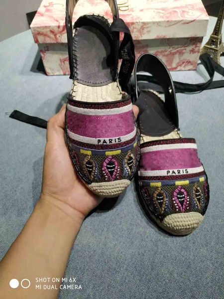 2019 New fashion sandals in summer, superstar fisherman sandals, designer selling women's sandals, top quality fisherman sandals
2019 New fashion sandals in summer, superstar fisherman sandals, designer selling women's sandals, top quality fisherman sandals