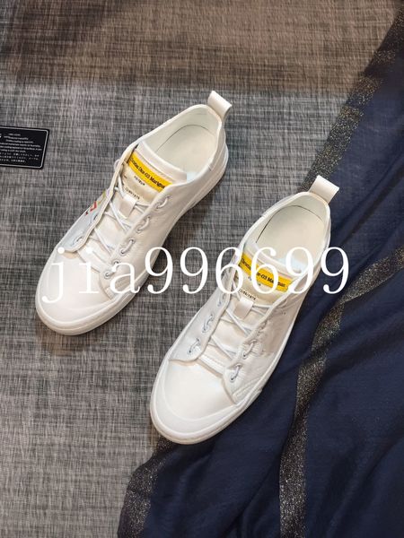 2020 new fashion men's luxury casual shoes board shoes outdoor sports shoes fashion single product simple fashion comfortable fdzhlzj2, Black;red
2020 new fashion men's luxury casual shoes board shoes outdoor sports shoes fashion single product simple fashion comfortable fdzhlzj2, Black;red