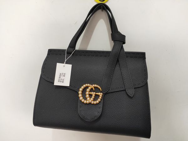 1 MESSENGER BAGS Women Black CAPUCINES Satchel For Woman Shoulder Bags 3A+ Handbags MICHAEL 0 KOR Satchel Tote Purse 2
1 MESSENGER BAGS Women Black CAPUCINES Satchel For Woman Shoulder Bags 3A+ Handbags MICHAEL 0 KOR Satchel Tote Purse 2