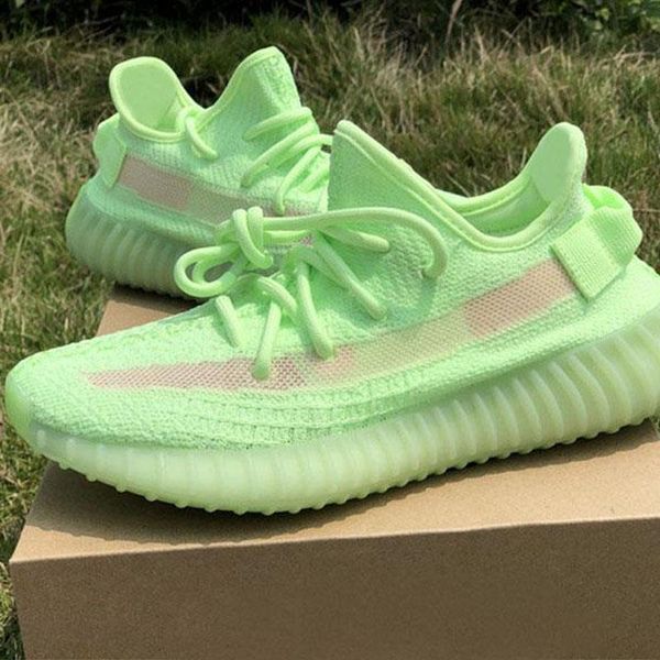 2019 sall real release v2 gid reflective man and women running shoes sneakers size 36-45
2019 sall real release v2 gid reflective man and women running shoes sneakers size 36-45