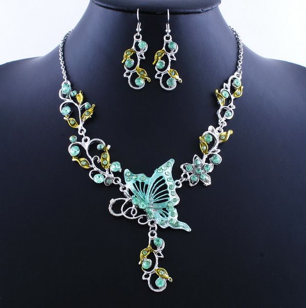women butterfly flower rhinestone pendant statement necklace earrings jewelry set fashion jewelry bridal wedding dress jewelry sets, White
women butterfly flower rhinestone pendant statement necklace earrings jewelry set fashion jewelry bridal wedding dress jewelry sets, White