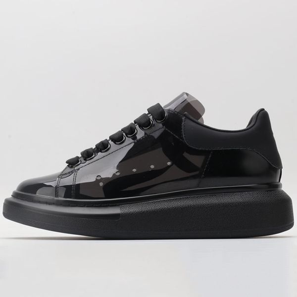 men running shoes casual fashion sport shoes for women real leather ladies sneakers plus size 35-45
men running shoes casual fashion sport shoes for women real leather ladies sneakers plus size 35-45