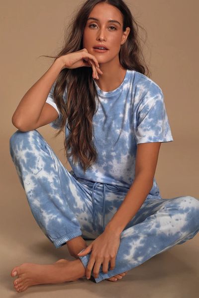 dhl free for пижам tiedye дл дам conjuntos cortos de pijama con кђлло Ѭедондо y pijama tie dye длиннм Ѭђка, Blue;gray
dhl free for пижам tiedye дл дам conjuntos cortos de pijama con кђлло Ѭедондо y pijama tie dye длиннм Ѭђка, Blue;gray