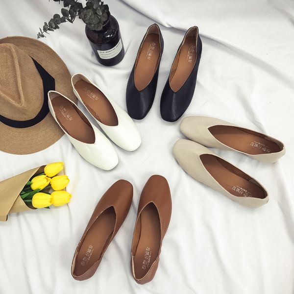 new square head flat bottom shallow simple retro wild korean casual flat shoes, Black
new square head flat bottom shallow simple retro wild korean casual flat shoes, Black