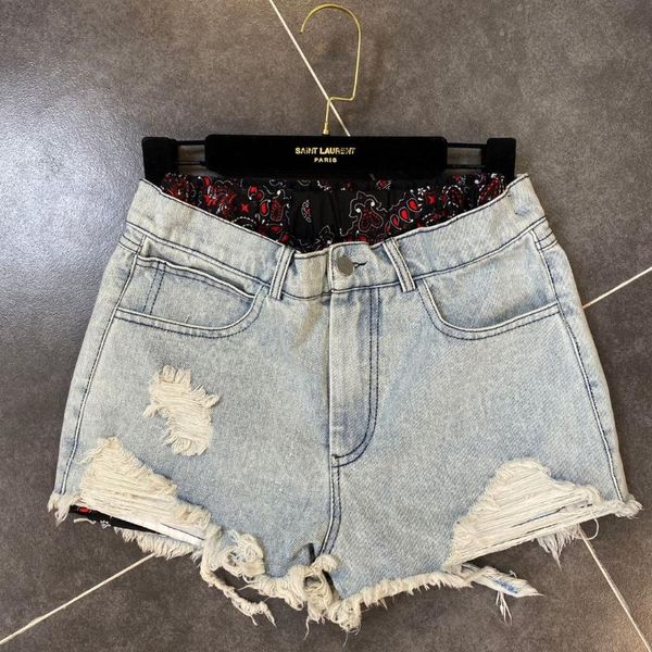 women denim shorts 2020 summer new double waist design personalized holes washed denim shorts, White;black
women denim shorts 2020 summer new double waist design personalized holes washed denim shorts, White;black