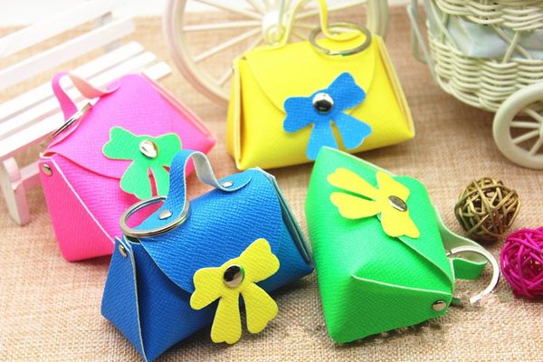 women's coin purse keychain korean cute key ring mini-bow-knot small schoolbag car key pendant, Silver
women's coin purse keychain korean cute key ring mini-bow-knot small schoolbag car key pendant, Silver