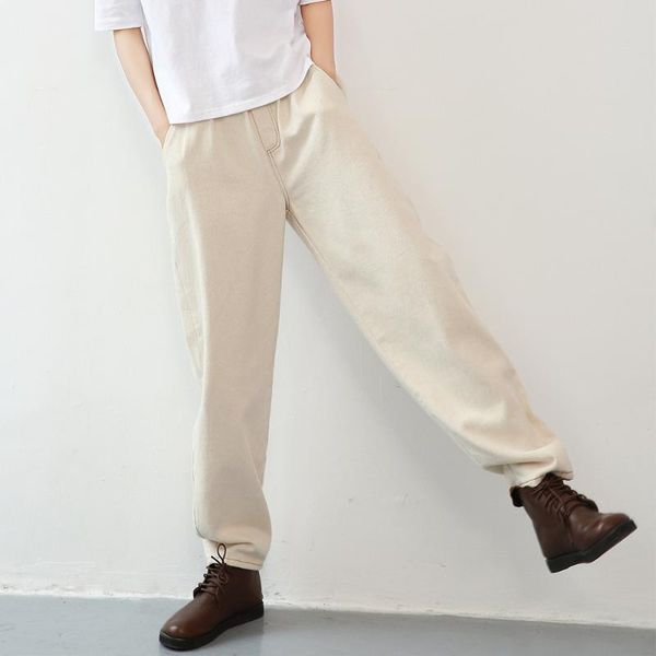 2020 new style for autumn and winter white jeans female high-waisted thin old man pants feet literary pants wholesale, Black;white
2020 new style for autumn and winter white jeans female high-waisted thin old man pants feet literary pants wholesale, Black;white