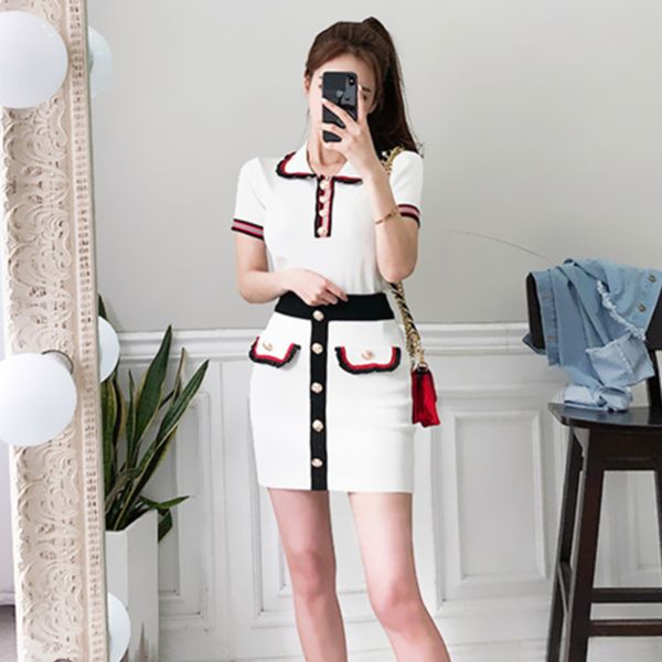 2020 summer new women 2 piece runway hit color striped knitted short sleeve sweater + mini elastic pencil bodycon skirt set, White
2020 summer new women 2 piece runway hit color striped knitted short sleeve sweater + mini elastic pencil bodycon skirt set, White