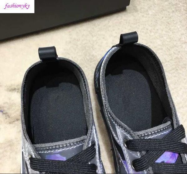 classics b23 "single m classic as the main vision, in the way of large-area printing on the upper sweethearts shoes size 42with box, Black
classics b23 "single m classic as the main vision, in the way of large-area printing on the upper sweethearts shoes size 42with box, Black