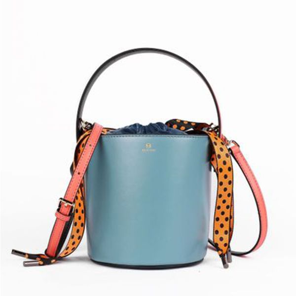 shunruyan fashion trend women's bag genuine leather show models advanced custom vintage fish net hollow out handbag temperament
shunruyan fashion trend women's bag genuine leather show models advanced custom vintage fish net hollow out handbag temperament