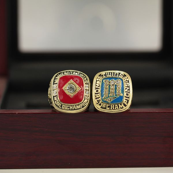 2pcs/set minnesota 1987 1991 twins world baseball championship ring wholesale ing, Golden;silver
2pcs/set minnesota 1987 1991 twins world baseball championship ring wholesale ing, Golden;silver