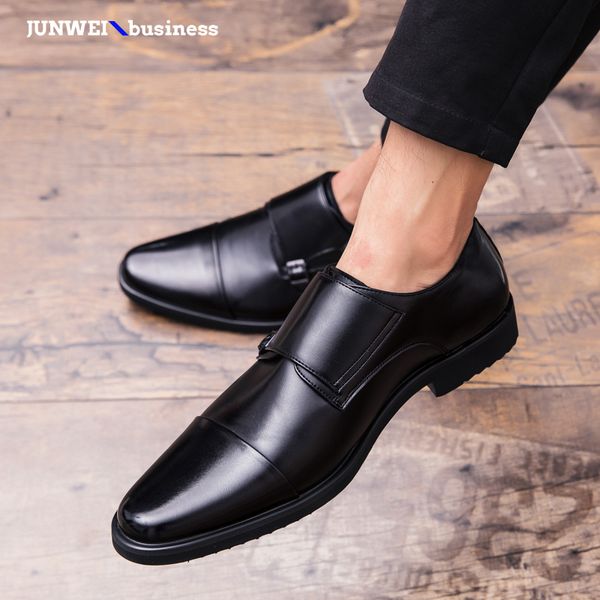 luxury summer shoes outdoor breathable leather flats loafers men shoes slip on casual fashion office men big size 48 l5, Black
luxury summer shoes outdoor breathable leather flats loafers men shoes slip on casual fashion office men big size 48 l5, Black