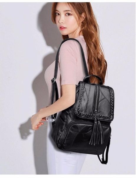 2020 new backpack women's soft leather leisure travel fashion backpack ladies
2020 new backpack women's soft leather leisure travel fashion backpack ladies