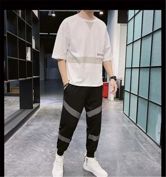 new round neck mens suits clothes fashion summer casual short sleeve trousers tracksuits printing designer running sport t-shirt sets, Gray
new round neck mens suits clothes fashion summer casual short sleeve trousers tracksuits printing designer running sport t-shirt sets, Gray
