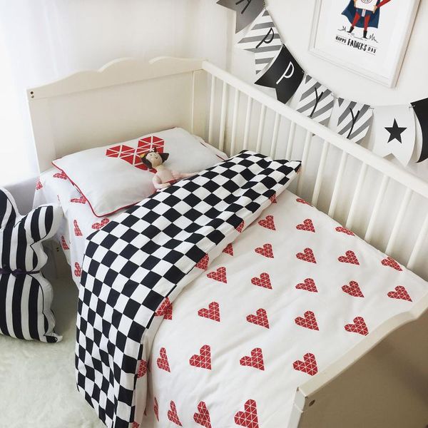 3cps/set 100% cotton baby cartoon bedding set include pillowcase flat sheet quilt cover pink blue clouds sweet heart whale fawn
3cps/set 100% cotton baby cartoon bedding set include pillowcase flat sheet quilt cover pink blue clouds sweet heart whale fawn