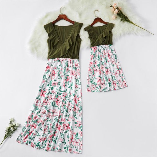 ruffled v-neck mother daughter dresses mommy and me clothes family matching outfits look high waist mom mum and baby girls dress, Blue
ruffled v-neck mother daughter dresses mommy and me clothes family matching outfits look high waist mom mum and baby girls dress, Blue