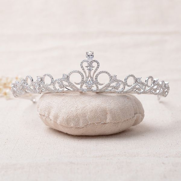 luxury crystal rhinestone hair crown bridal women wedding hair accessories tiara ornaments jewelry bride headbands, Golden;white
luxury crystal rhinestone hair crown bridal women wedding hair accessories tiara ornaments jewelry bride headbands, Golden;white