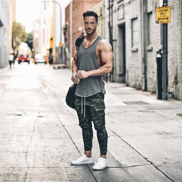 camouflage men running sweatpants cotton pocket sport pants men's drawstring loose ftiness body building mens pants gym clothing, Black;blue
camouflage men running sweatpants cotton pocket sport pants men's drawstring loose ftiness body building mens pants gym clothing, Black;blue